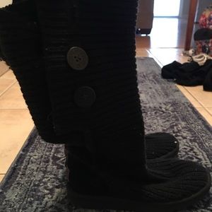 UGG Black Knitted Boots--size 9