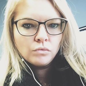 Meet your Posher, Sherri