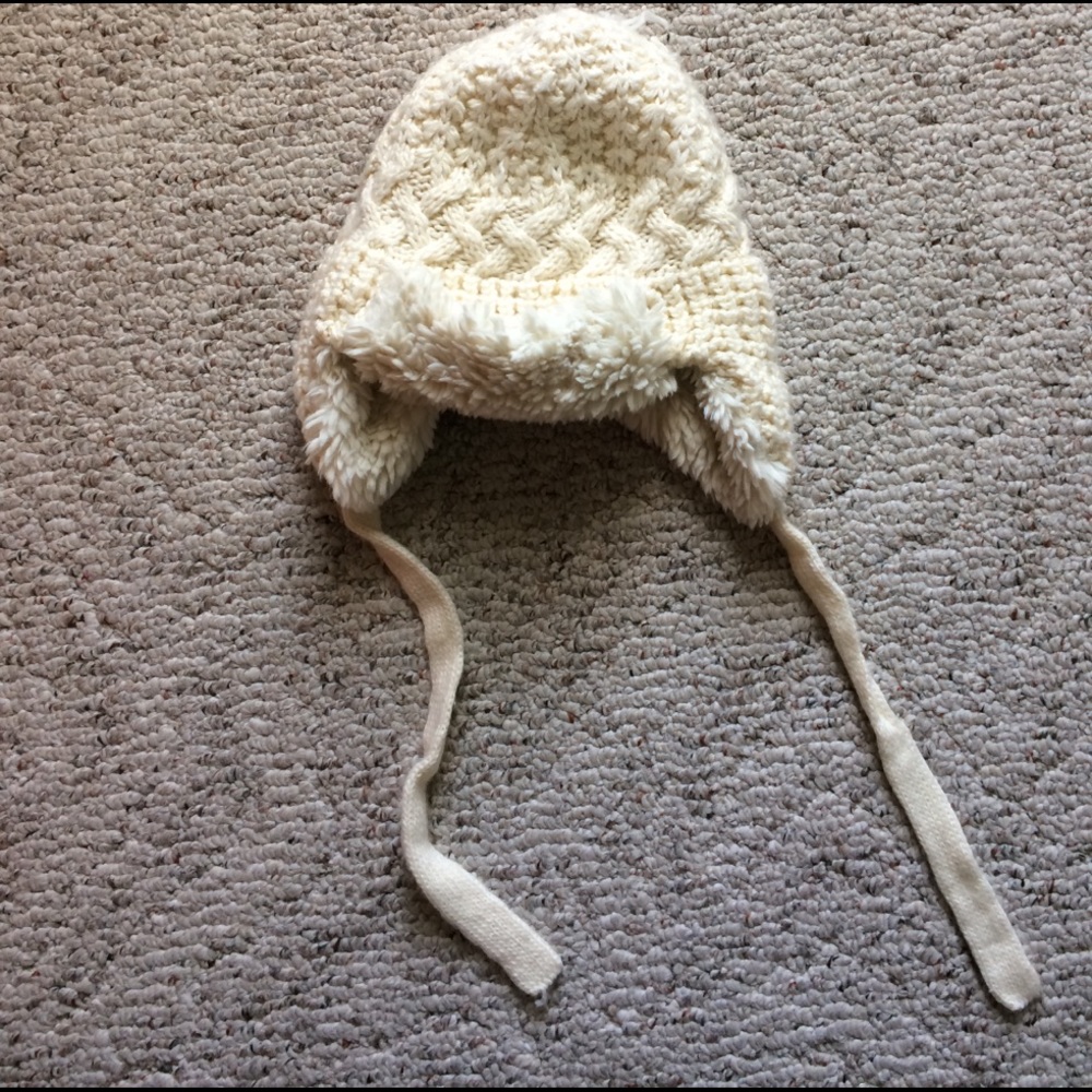 Gap Acrylic Winter Hat