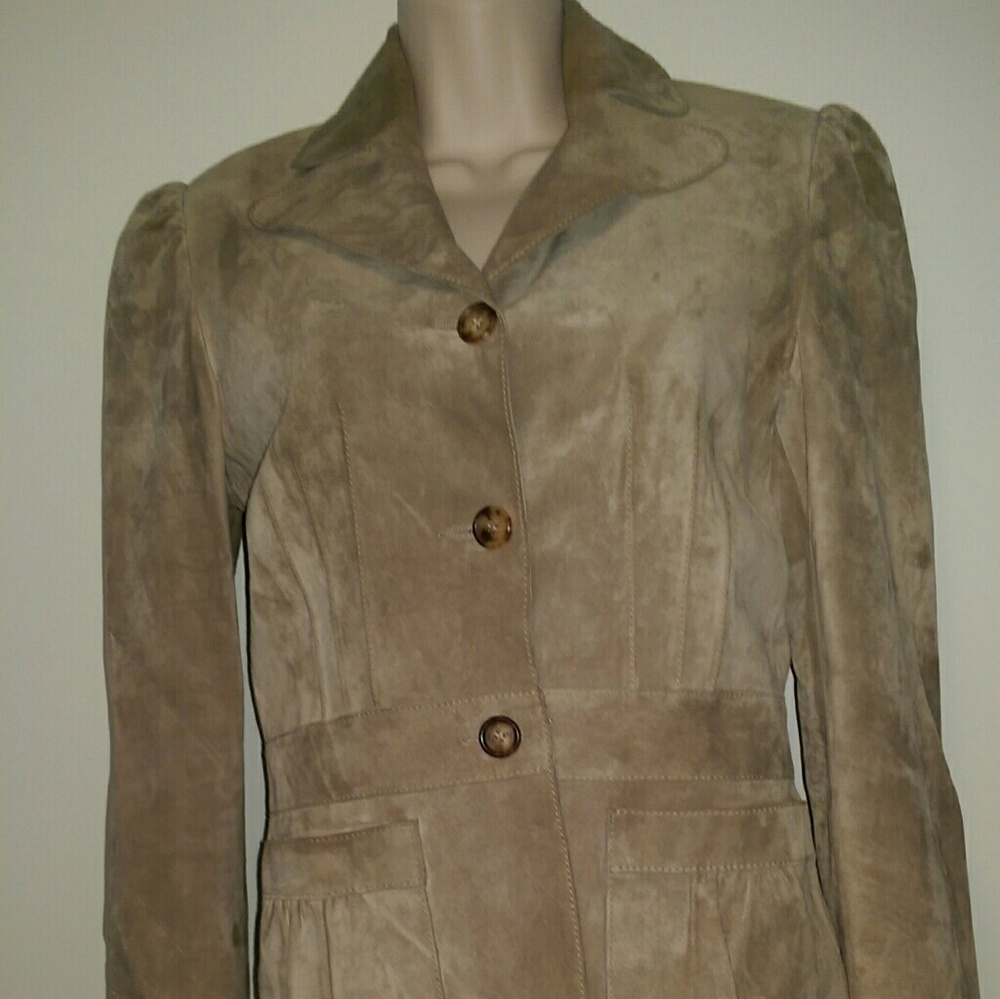 Barneys Beige/Khaki Suede Blazer Sz 4 / Italy 40