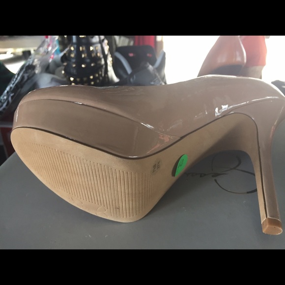 Shoes - Picture 3 of 3