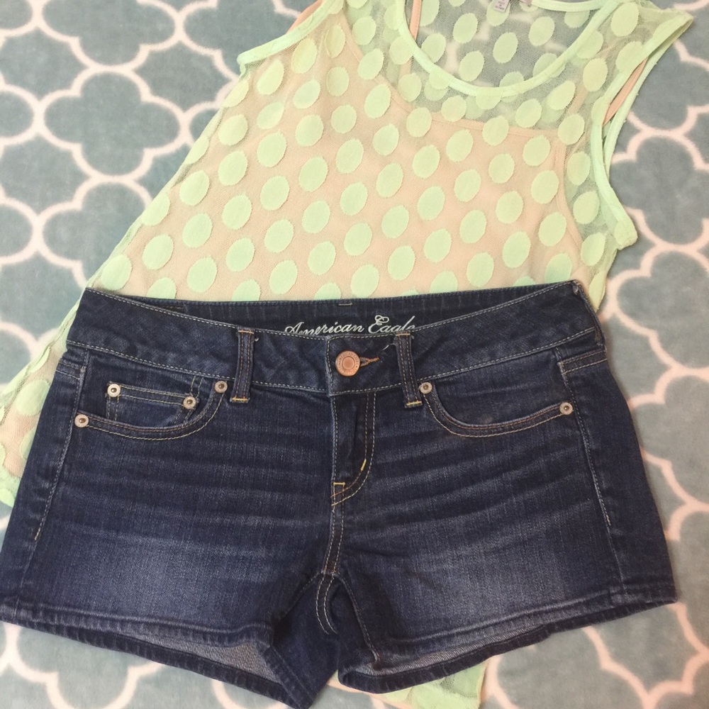 American Eagle Size 4 Short Blue Jean Shorts