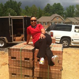 Meet your Posher, Lakeisha