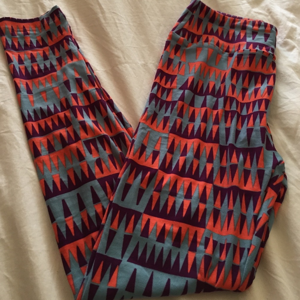 Lularoe leggings. One size. Never worn