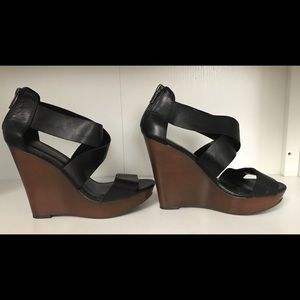 Aldo wedges