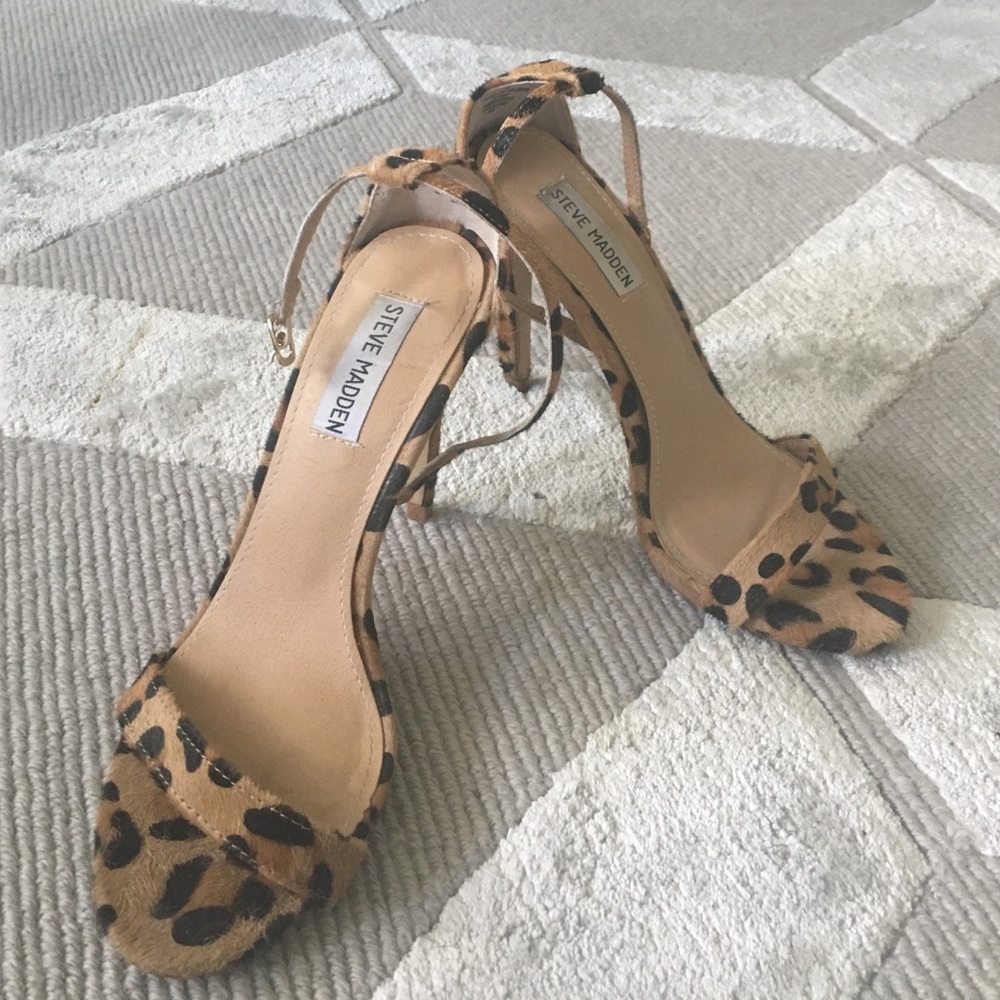 Stecy leopard print heels