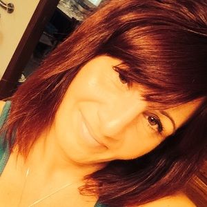 Meet your Posher, Tania