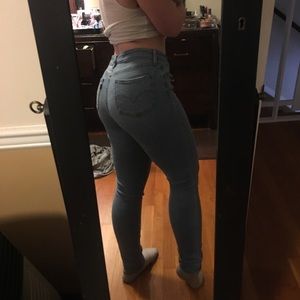 Levi's light wash denim jeans