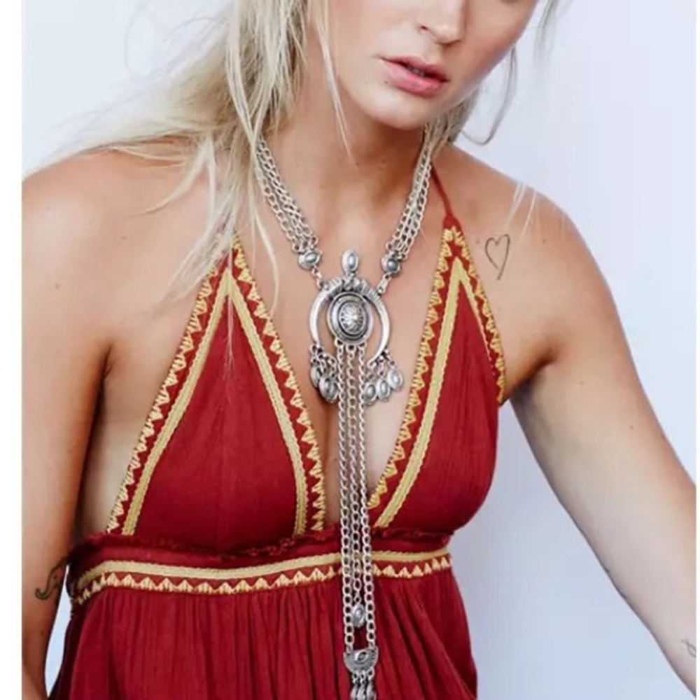 Boho long tussle statement necklace - Picture 1 of 4
