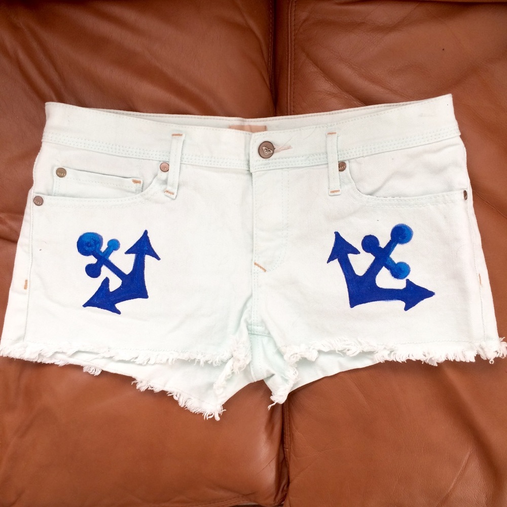 Hand painted Roxy green shorts anchors sea horses