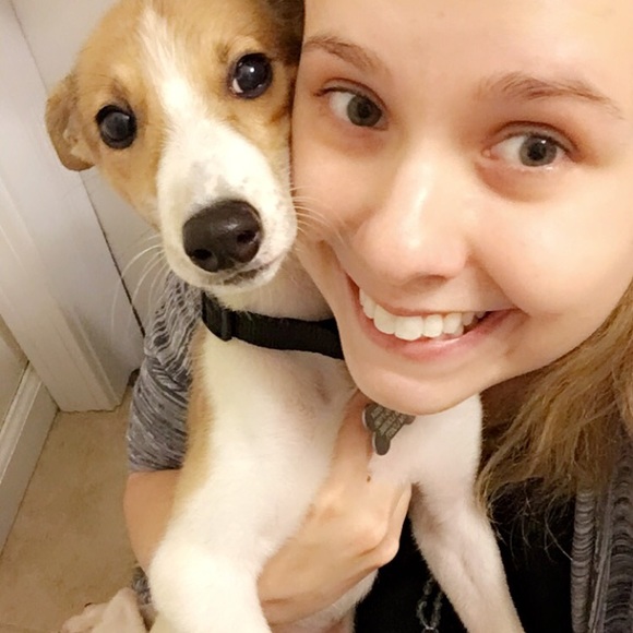 Meet your Posher, Krista - Picture 2 of 4