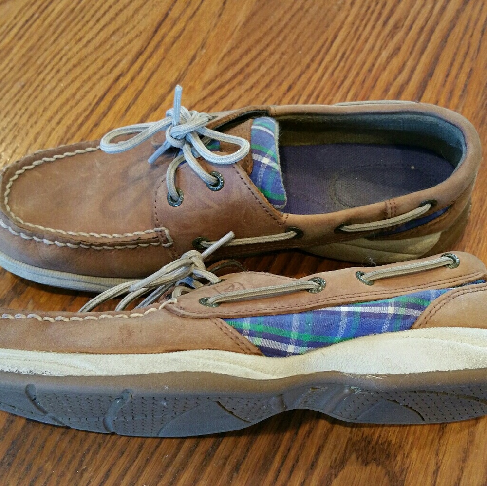 Like new Sperry boat shoes