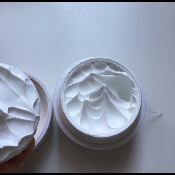 Milk cream 3ce - Picture 3 of 3