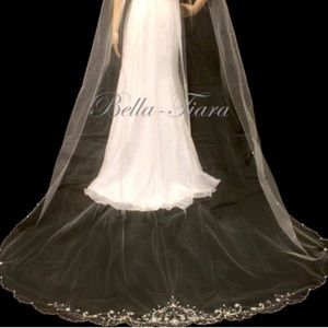 beaded Cathedral Wedding Veil - Free blusher