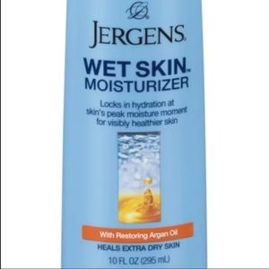 Jergens Natural Glow Wet Skin Moisturizer Australia Jergens Natural Glow Wet Skin Moisturizer Australia