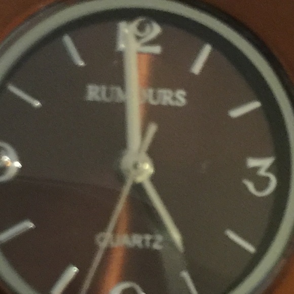 Watch - Picture 4 of 4