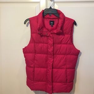 Gap pink puffer vest