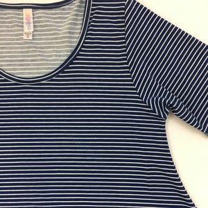 LuLaRoe Perfect T M EUC