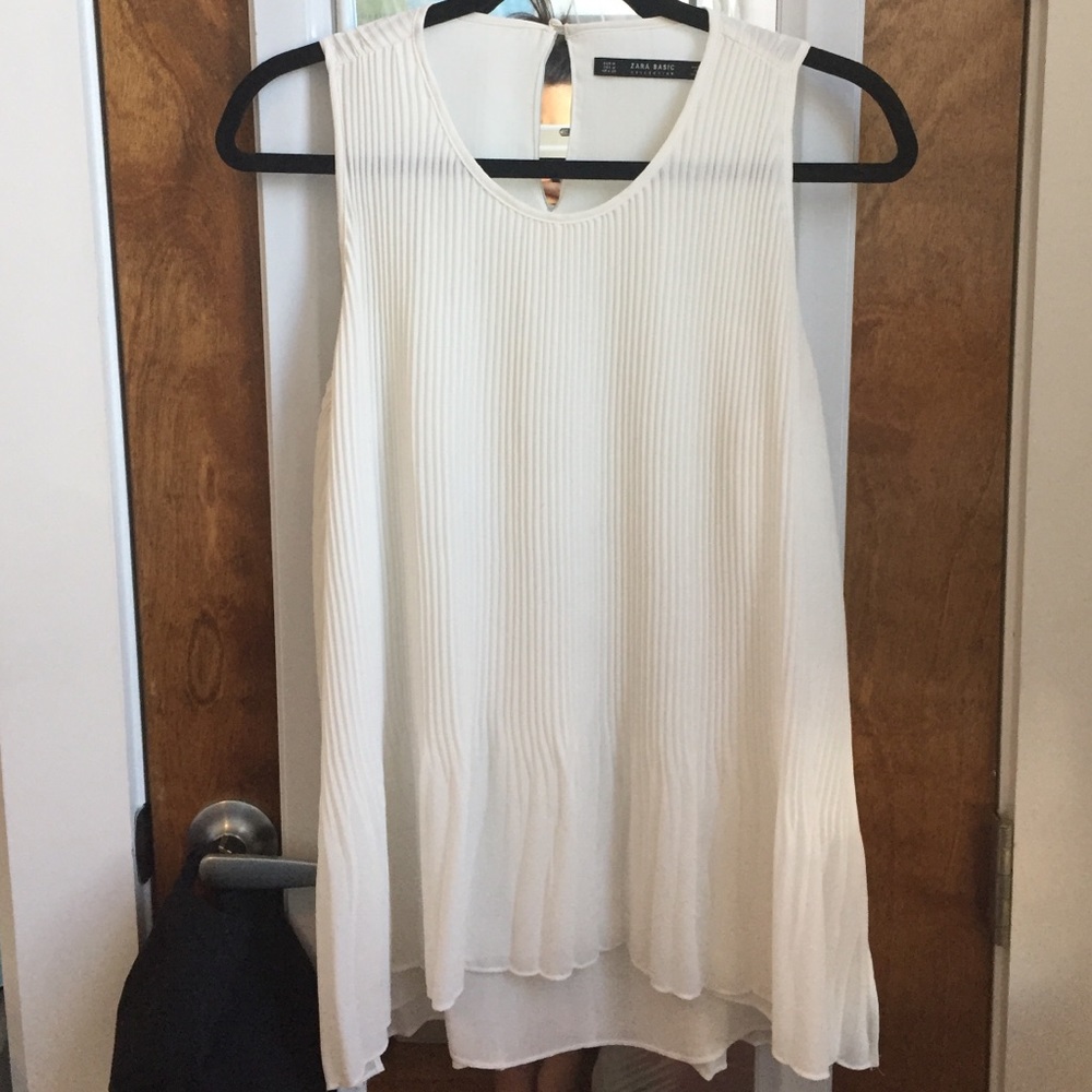 Pleated white Zara top