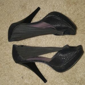 Madden Girl Black High Heels Glitter Bottom