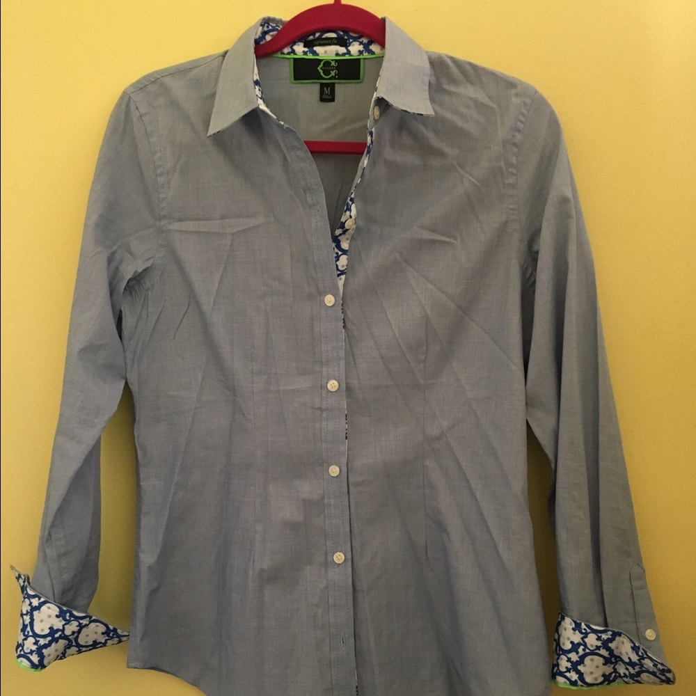 C. Wonder button down shirt w/contrast cuff. New.