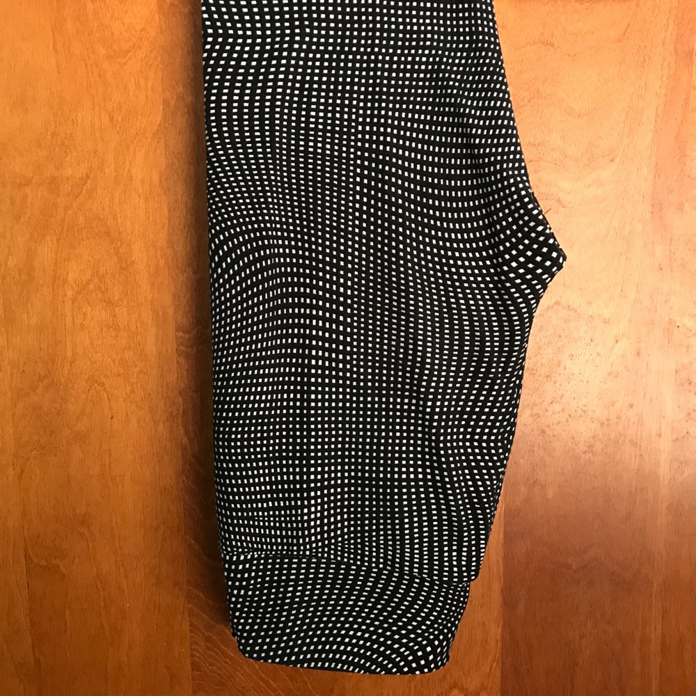 LuLaRoe One Size Leggings Black EUC