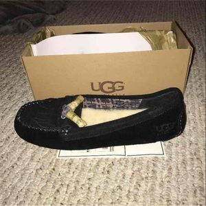 authentic ugg moccasins!