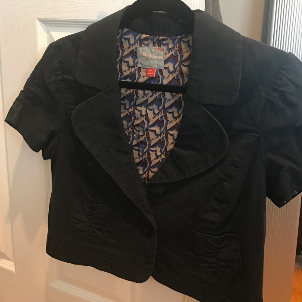 Cropped short sleeve lined cotton blazer