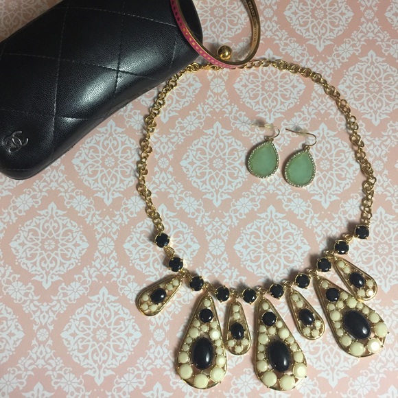 kate spade Jewelry - HOLD: Kate Spade Statement Necklace bib