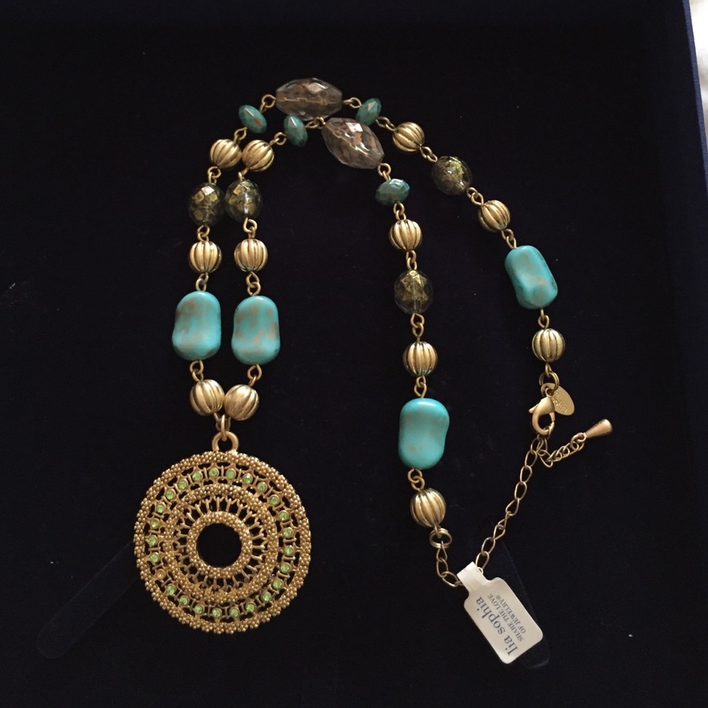 Lia Sophia necklace