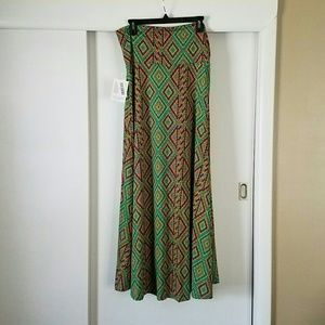 NWOT L Lularoe Maxi!!!