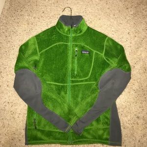Green Patagonia jacket