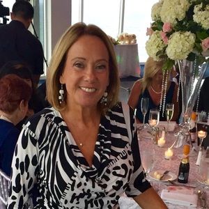 Meet your Posher, Helene