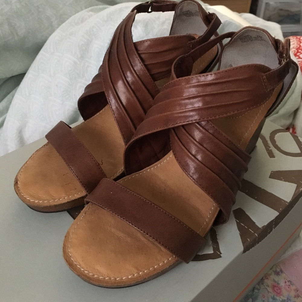 CUTE WEDGES!