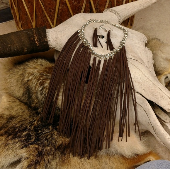 boutique Jewelry - 🆕Boho Leather Brown Fringe Necklace Earring