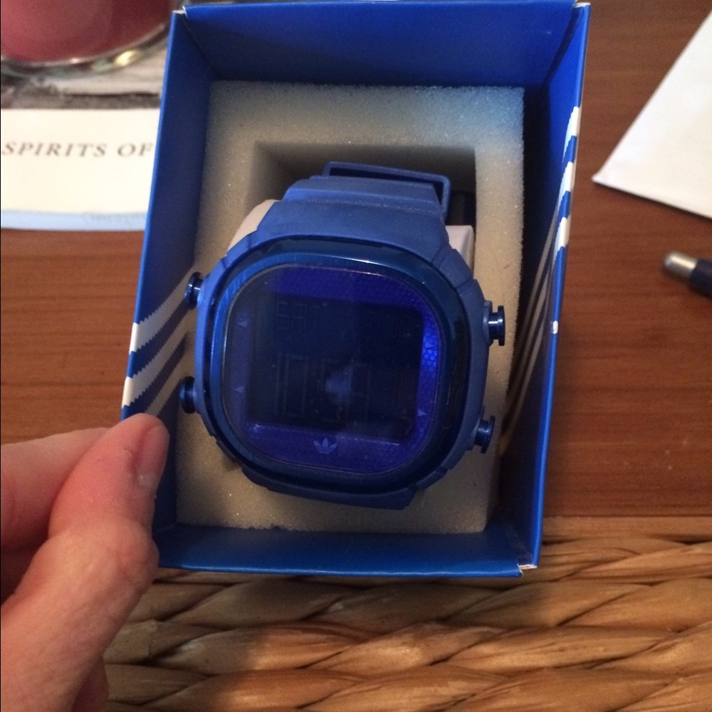 Adidas sports watch