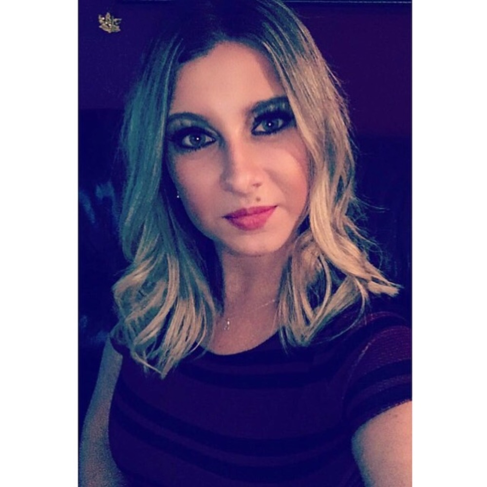 Meet your Posher, Brooke