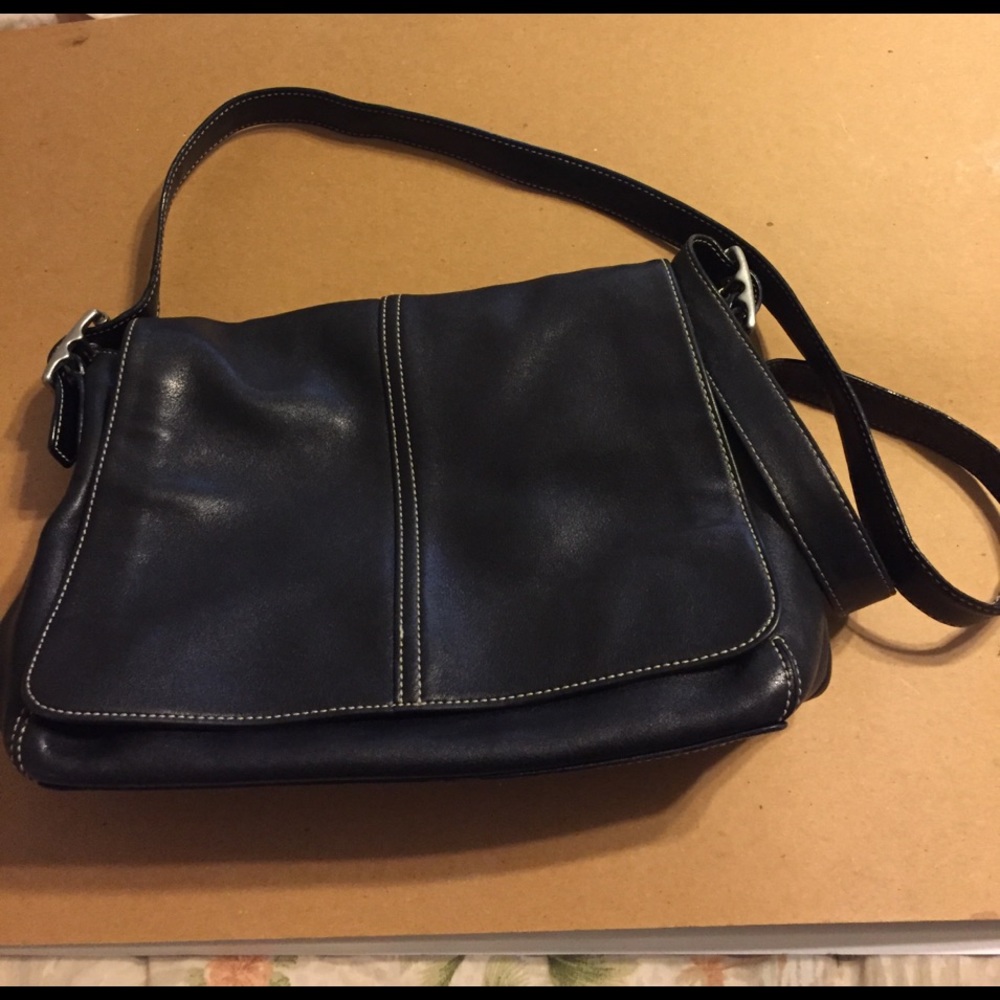 Coach black leather purse