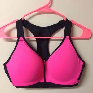 VS Sport Bra- high support