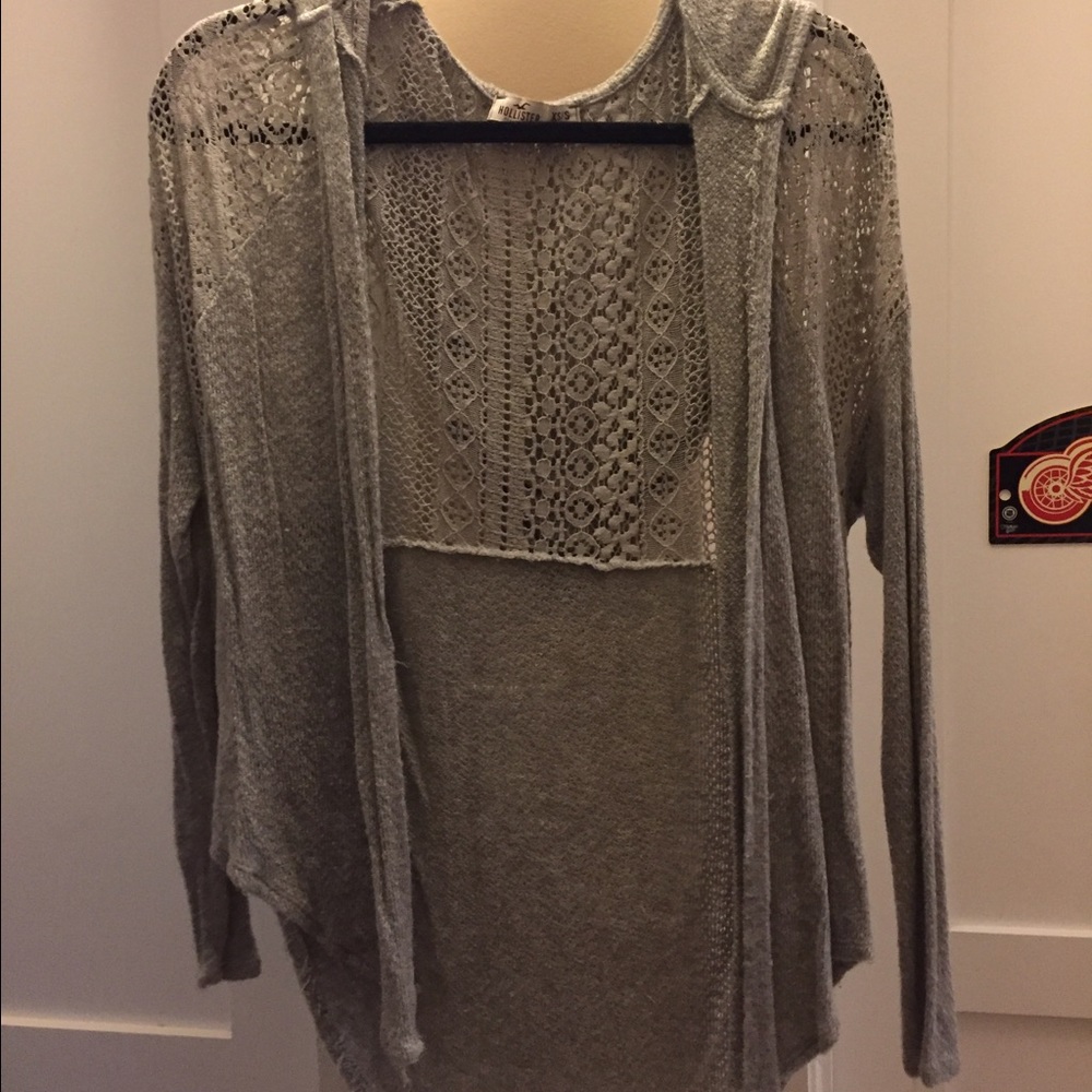 Hollister cardigan