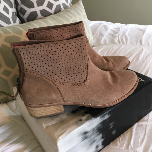 Dolce Vita Shoes - Dolce Vita booties