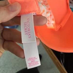 Victoria Secret bra