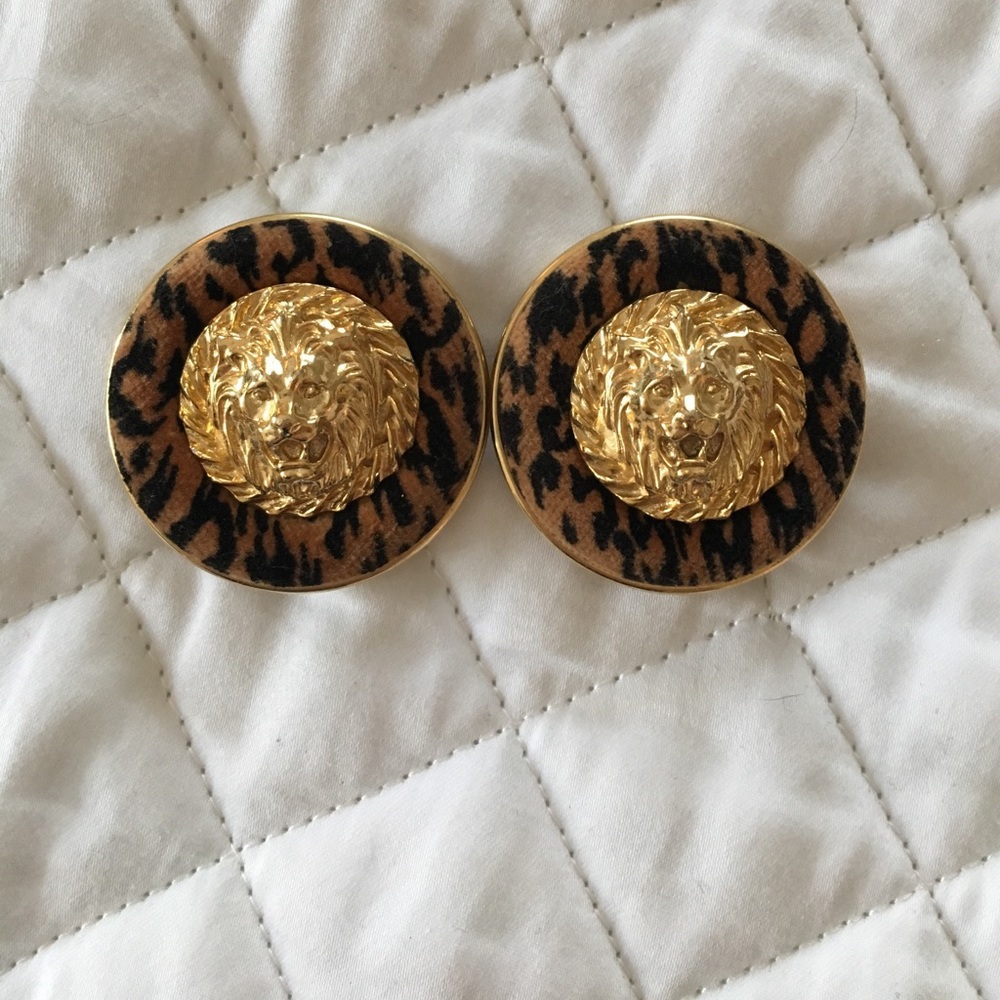 :: lion statement earrings ::