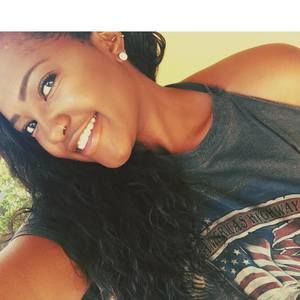 Meet your Posher, Lexi