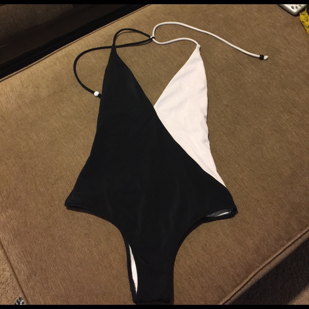 Beautiful Victoria Secret bathing suit