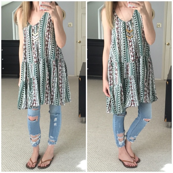 LAST ITEM▫Green Boho Print Flyaway Trapeze Tunic - Picture 3 of 6