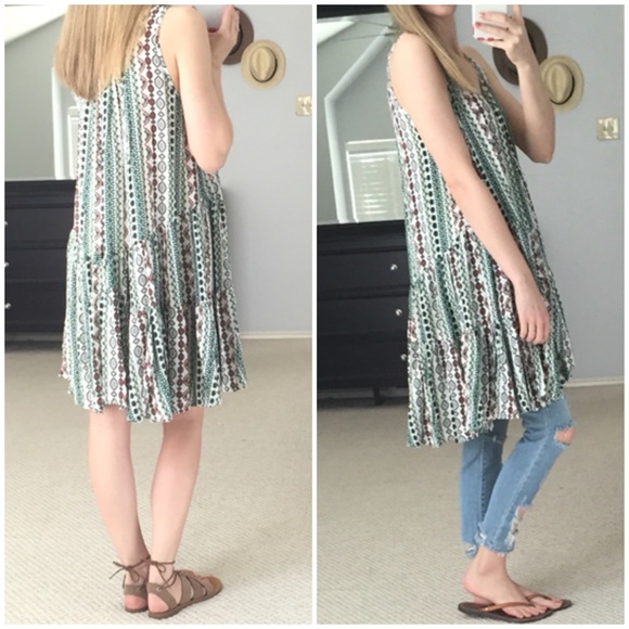 LAST ITEM▫Green Boho Print Flyaway Trapeze Tunic - Picture 6 of 6