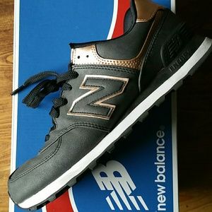 New Balance Rose Gold Classics