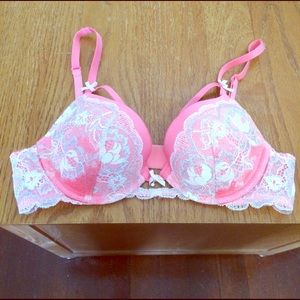 Victoria's Secret pink lace bra