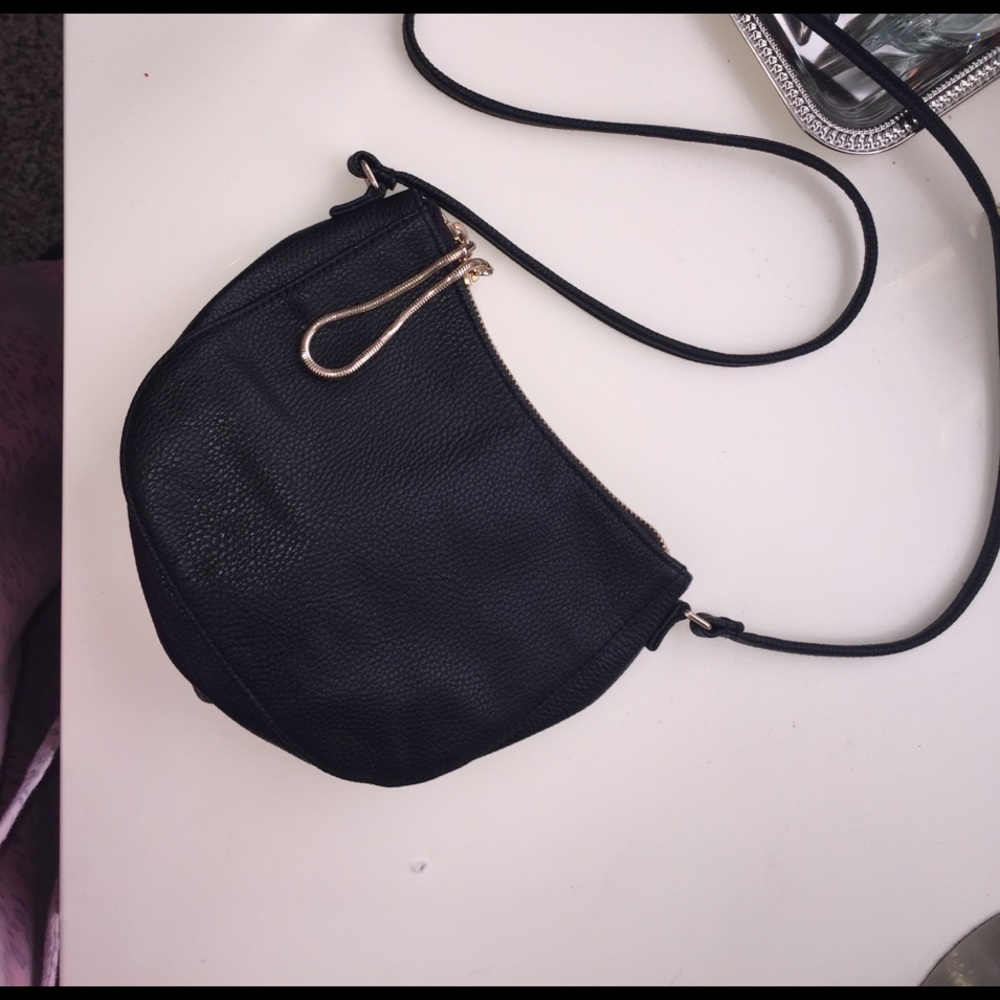 Small H&M purse
